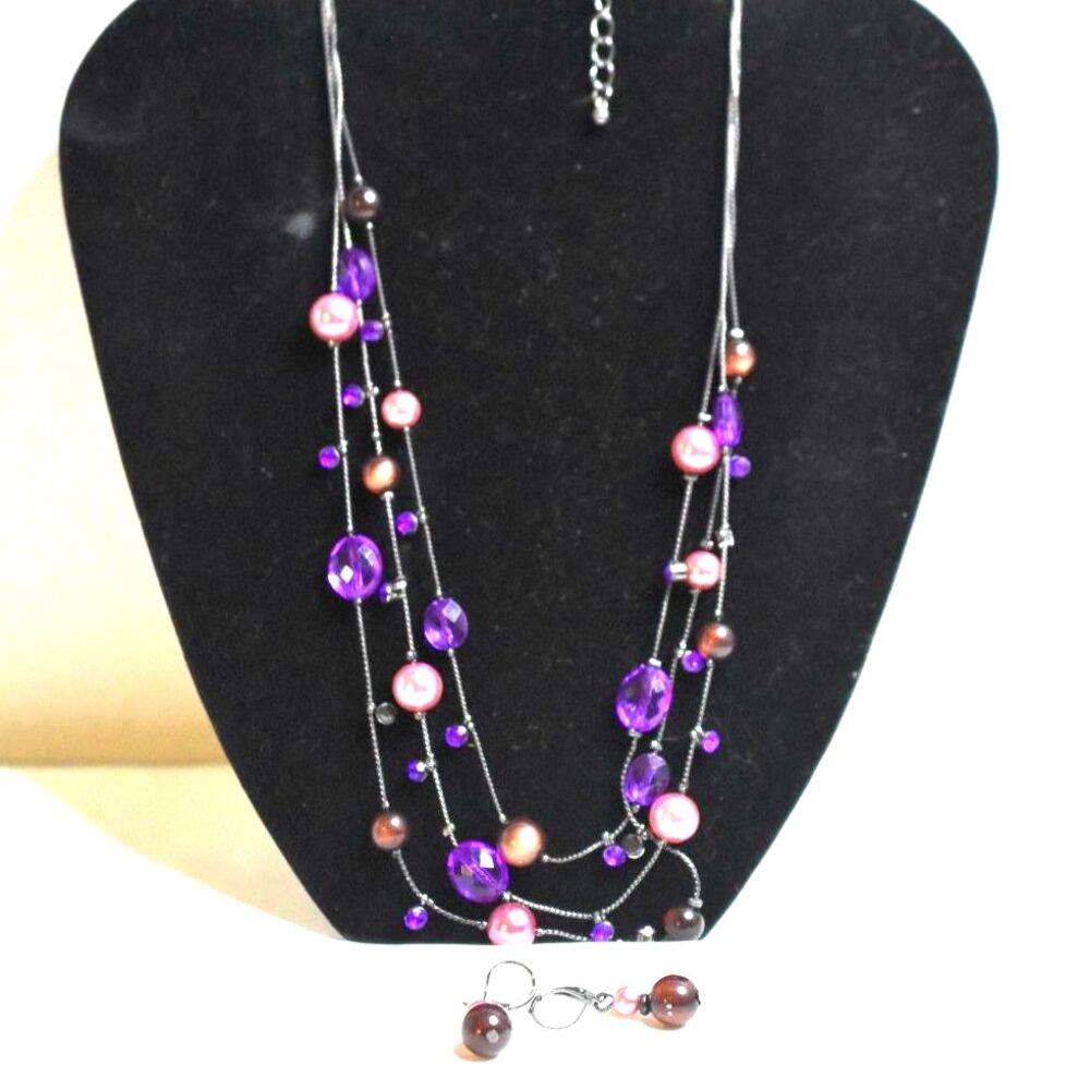 Vtg Purple/Pink Earrings Black Metal Multi Strand/Crystals/Beads 19" Necklace
